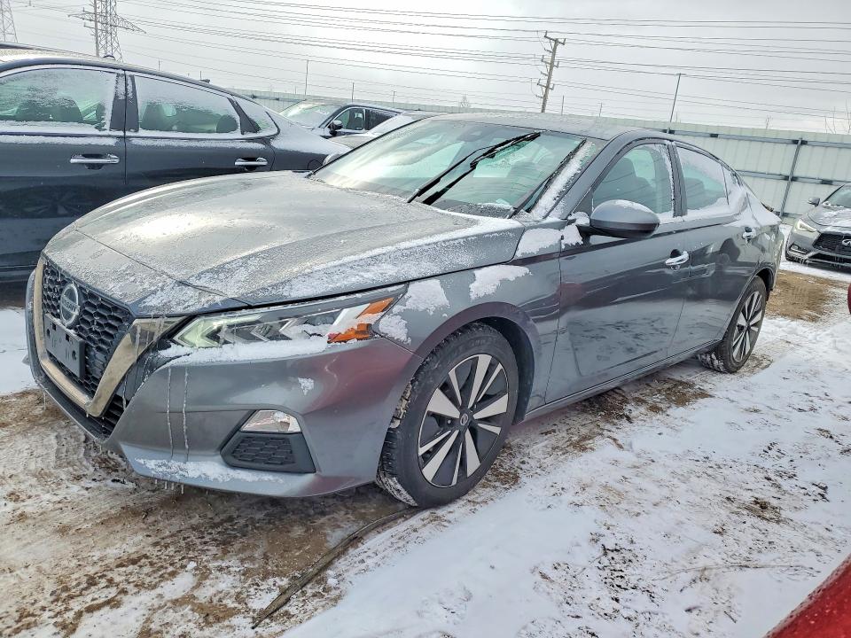 NISSAN ALTIMA SV 2021 with VIN 1N4BL4DV1MN357523 - Photo from auction