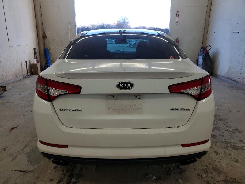 Photo 6 from auction – 2012 KIA OPTIMA SX with VIN 5XXGR4A6XCG054567