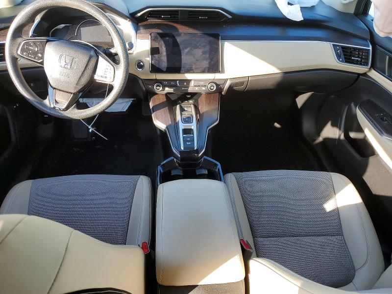 Photo 8 from auction – 2018 HONDA CLARITY with VIN JHMZC5F17JC012785
