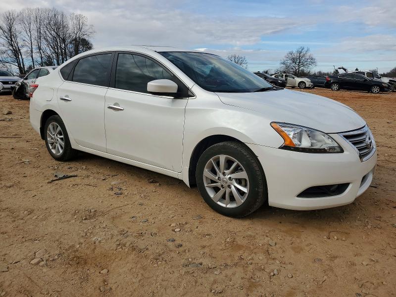 Photo 4 from auction – 2015 NISSAN SENTRA with VIN 3N1AB7AP0FY240895