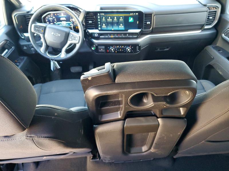 Photo 8 from auction – 2026 CHEVROLET SILVERADO with VIN 1GCUKEED6TZ143295
