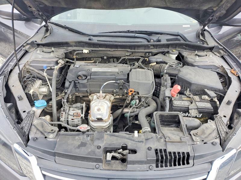 Photo 11 from auction – 2015 HONDA ACCORD with VIN 1HGCR2F35FA001732