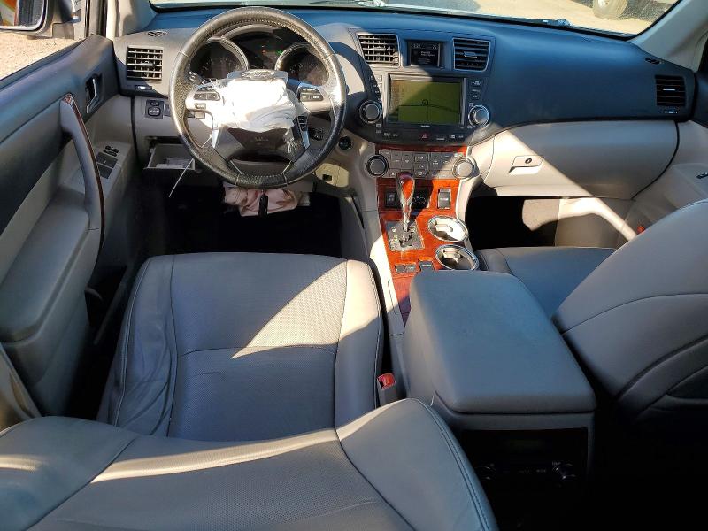 Photo 8 from auction – 2012 TOYOTA HIGHLANDER with VIN 5TDYK3EH4CS068882
