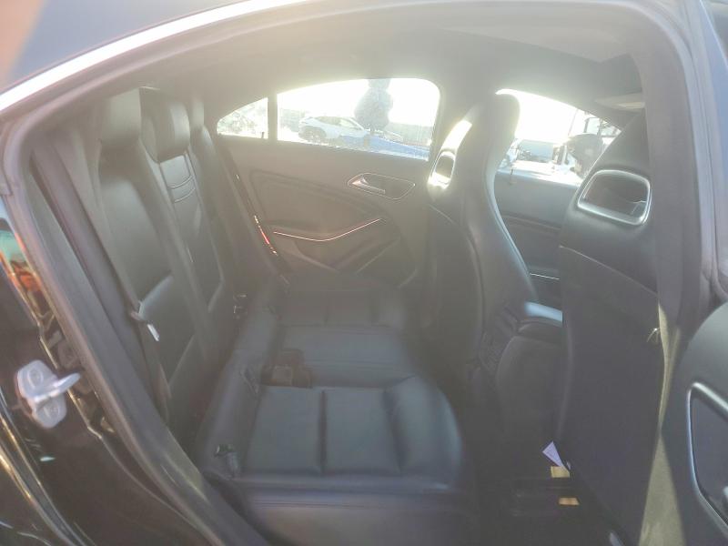 Photo 10 from auction – 2015 MERCEDES-BENZ CLA with VIN WDDSJ4EB5FN180505