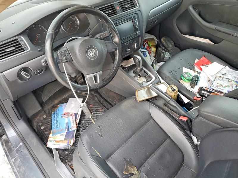 Photo 8 from auction – 2014 VOLKSWAGEN JETTA TDI with VIN 3VWLL7AJXEM395729