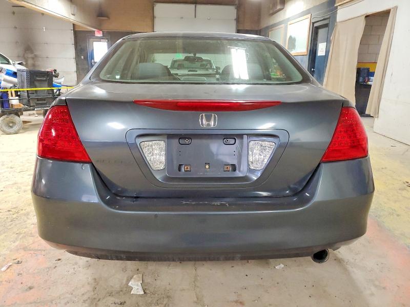 Photo 6 from auction – 2007 HONDA ACCORD SE with VIN JHMCM56347C018380