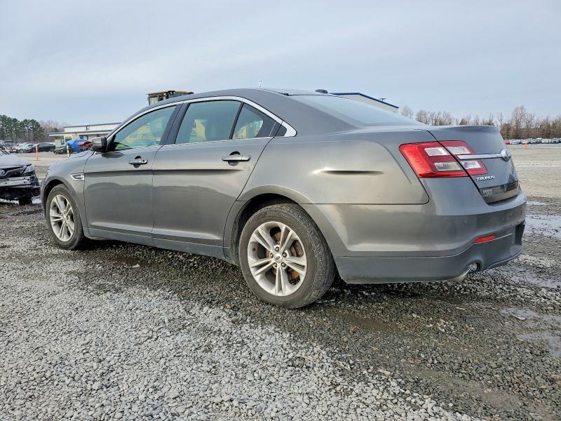 Photo 2 from auction – 2016 FORD TAURUS SEL with VIN 1FAHP2E89GG141732