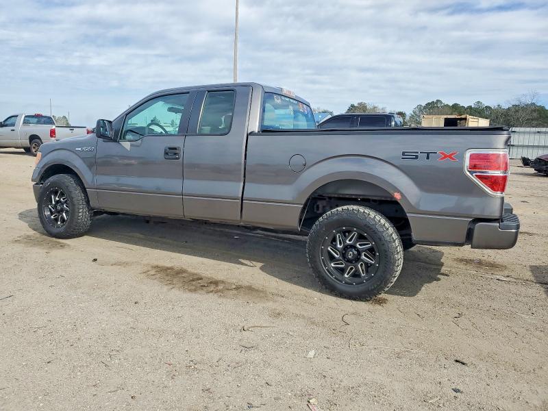 Photo 2 from auction – 2013 FORD F150 SUPER with VIN 1FTFX1CF4DFC10874