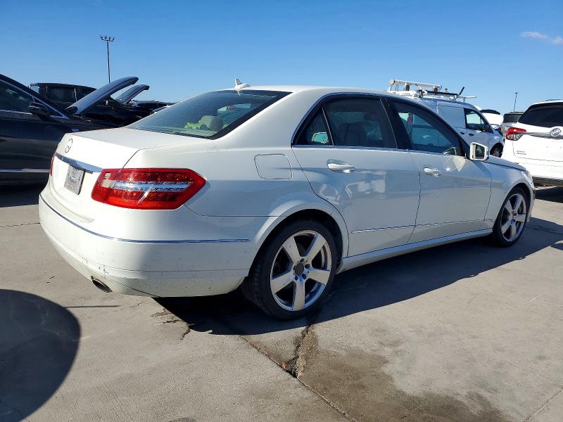 Photo 3 from auction – 2011 MERCEDES-BENZ E 350 with VIN WDDHF5GB2BA297815