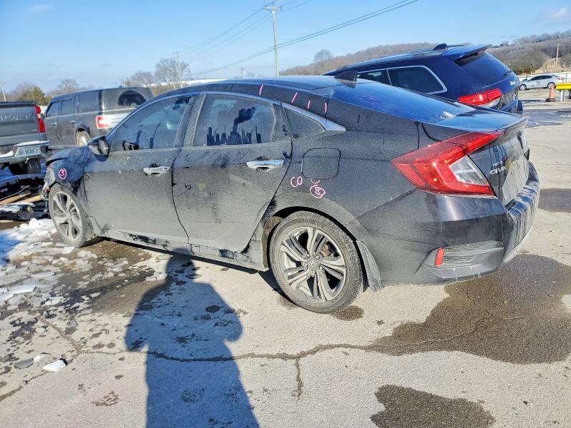 Photo 2 from auction – 2016 HONDA CIVIC TOUR with VIN 19XFC1F94GE010495
