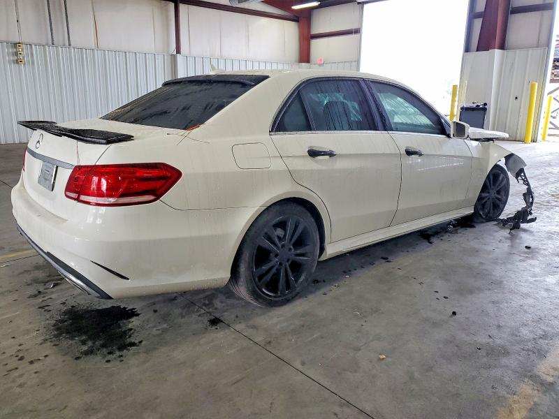Photo 3 from auction – 2014 MERCEDES-BENZ E 350 with VIN WDDHF5KB9EA786546