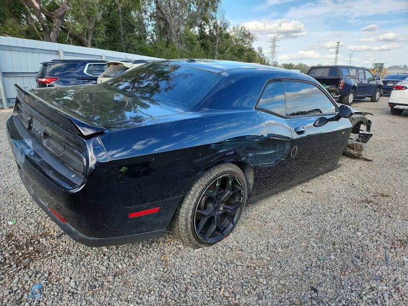 Photo 3 from auction – 2019 DODGE CHALLENGER with VIN 2C3CDZAG5KH744116