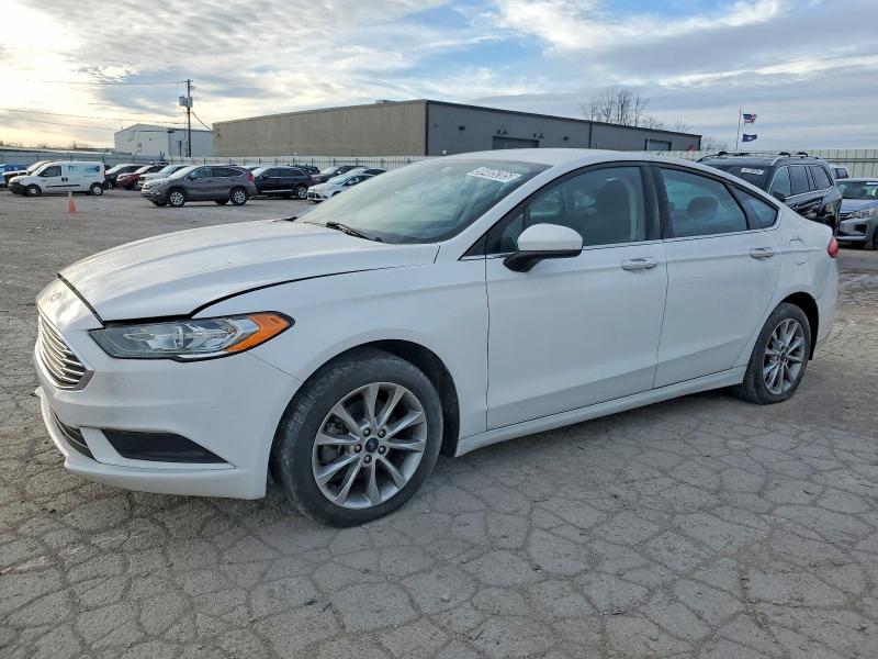 FORD FUSION SE 2017 with VIN 3FA6P0HD2HR240312 - Photo from auction