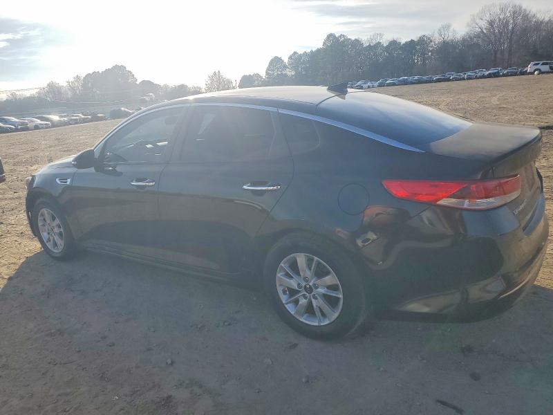 Photo 2 from auction – 2016 KIA OPTIMA with VIN 5XXGT4L3XGG100134
