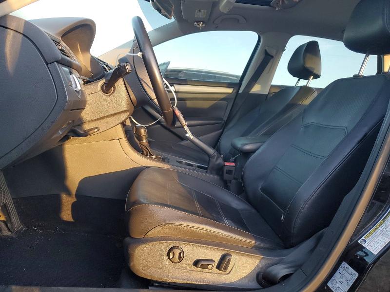 Photo 7 from auction – 2014 VOLKSWAGEN PASSAT SE with VIN 1VWBN7A38EC116237