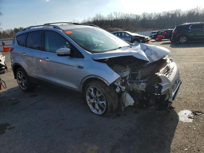 Photo 4 from auction – 2016 FORD ESCAPE with VIN 1FMCU9J90GUC04704