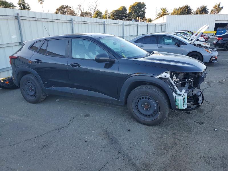 Photo 4 from auction – 2024 CHEVROLET TRAX LS with VIN KL77LFE24RC077062