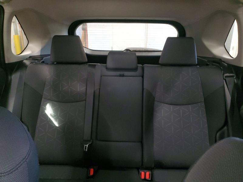 Photo 10 from auction – 2025 TOYOTA RAV4 XLE with VIN JTMRWRFV1SJ079950