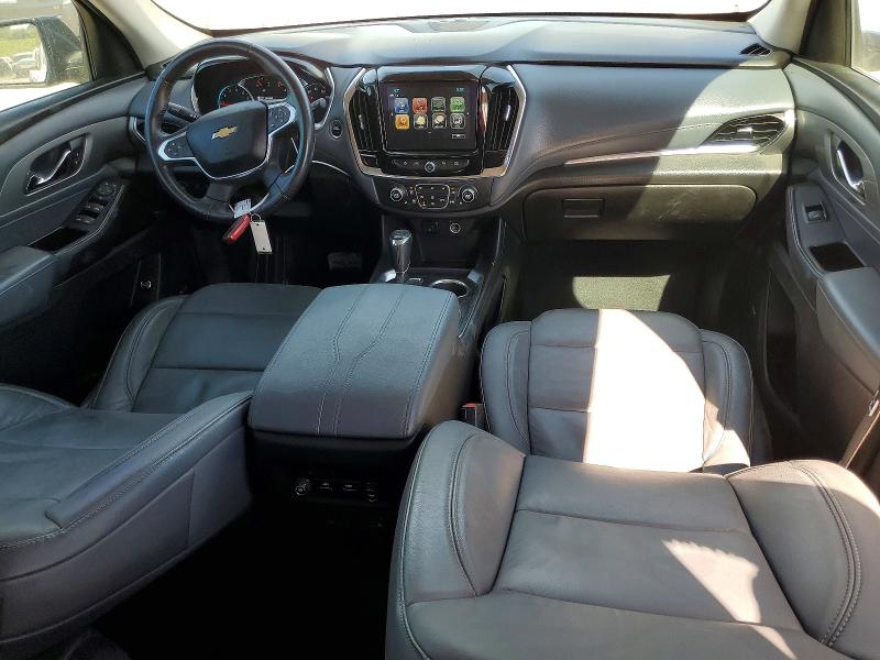 Photo 8 from auction – 2018 CHEVROLET TRAVERSE L with VIN 1GNERHKW2JJ261774