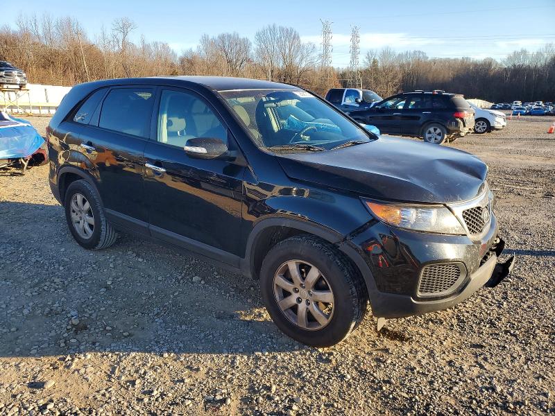 Photo 4 from auction – 2012 KIA SORENTO with VIN 5XYKT4A17CG203982