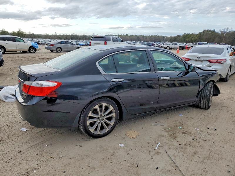Photo 3 from auction – 2014 HONDA ACCORD SPO with VIN 1HGCR2F55EA289039