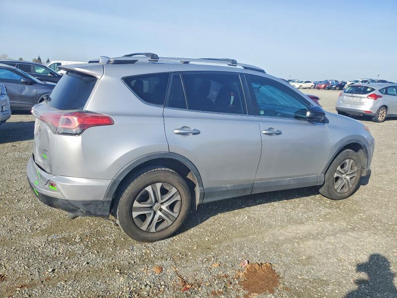 Photo 3 from auction – 2016 TOYOTA RAV4 LE with VIN 2T3ZFREV6GW278373