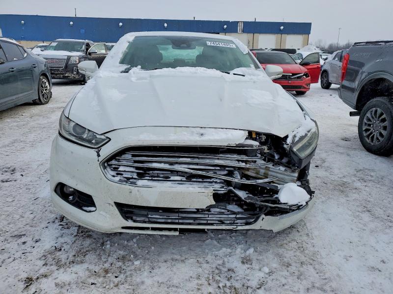 Photo 5 from auction – 2016 FORD FUSION SE with VIN 3FA6P0LU2GR388773