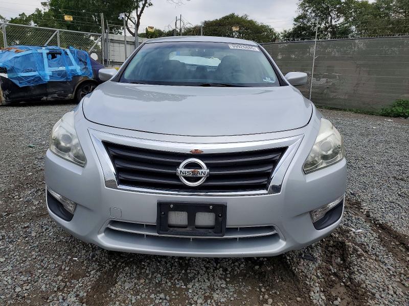 Photo 5 from auction – 2015 NISSAN ALTIMA 2.5 with VIN 1N4AL3APXFN304835
