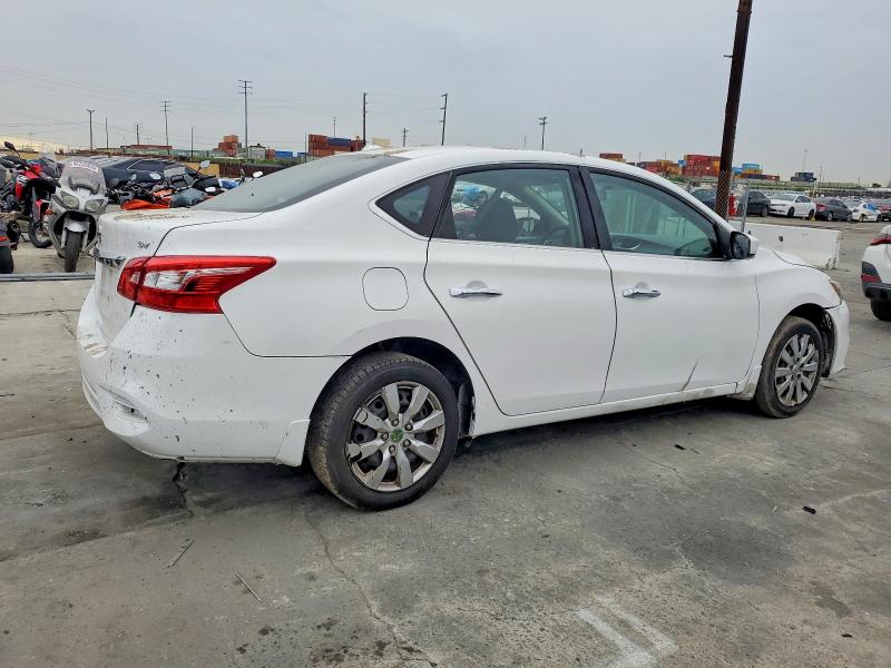 Photo 3 from auction – 2016 NISSAN SENTRA S with VIN 3N1AB7AP8GY323461