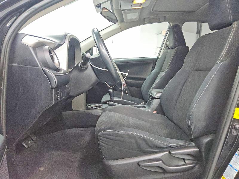Photo 7 from auction – 2016 TOYOTA RAV4 XLE with VIN 2T3RFREV2GW455579