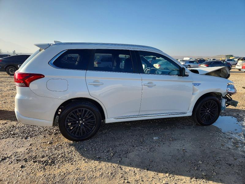 Photo 3 from auction – 2019 MITSUBISHI OUTLANDER with VIN JA4J24A58KZ050346