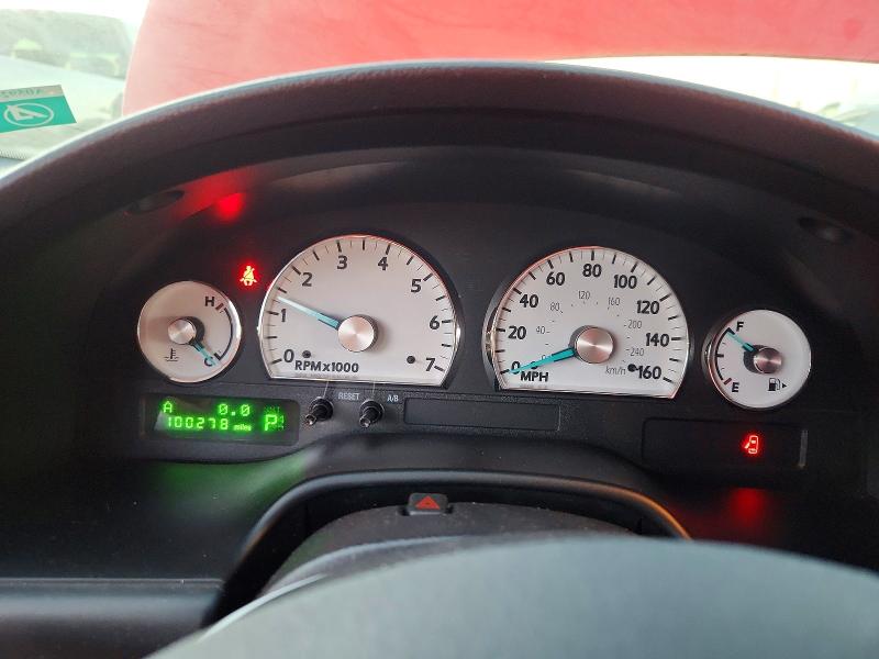 Photo 9 from auction – 2003 FORD THUNDERBIR with VIN 1FAHP60A83Y111109