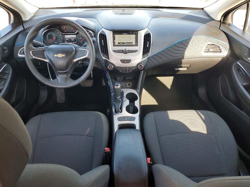 Photo 8 from auction – 2017 CHEVROLET CRUZE with VIN 1G1BC5SM7H7211978