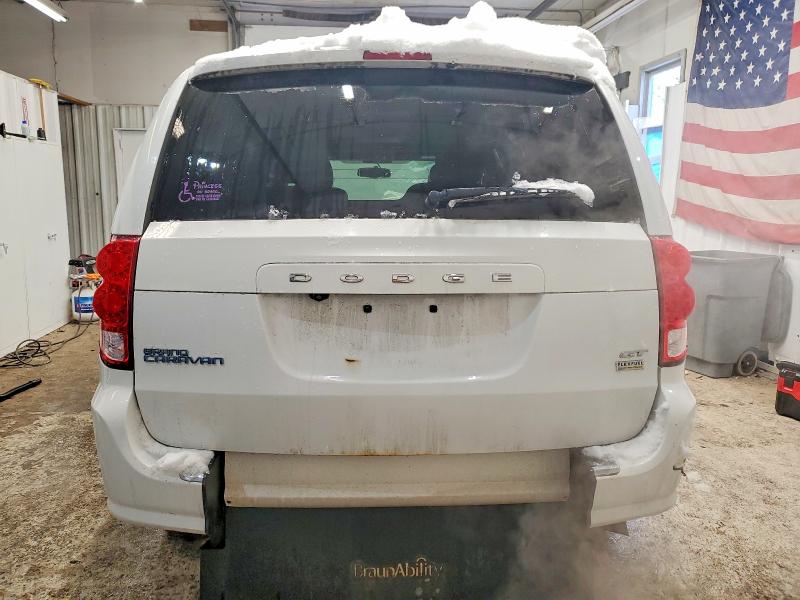 Photo 6 from auction – 2018 DODGE GRAND CARAVAN with VIN 2C4RDGEG3JR241827