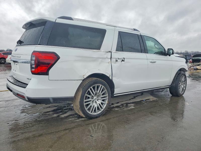 Photo 3 from auction – 2023 FORD EXPEDITION with VIN 1FMJK2A82PEA48252