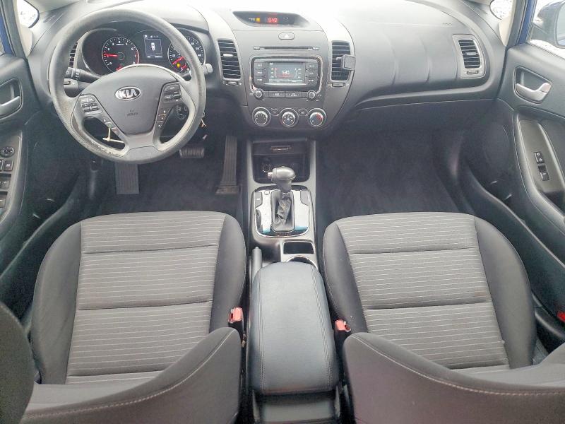 Photo 8 from auction – 2017 KIA FORTE LX with VIN 3KPFL4A70HE081086