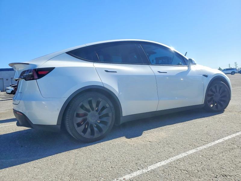 Photo 3 from auction – 2022 TESLA MODEL Y with VIN 7SAYGDEF8NF410172