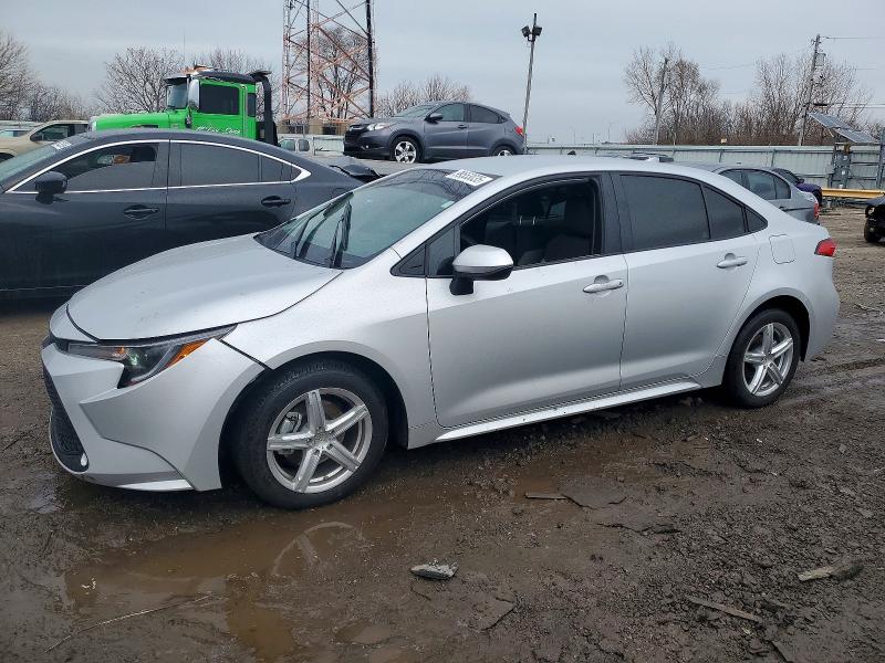 TOYOTA COROLLA 2022 with VIN 5YFEPMAEXNP323326 - Photo from auction