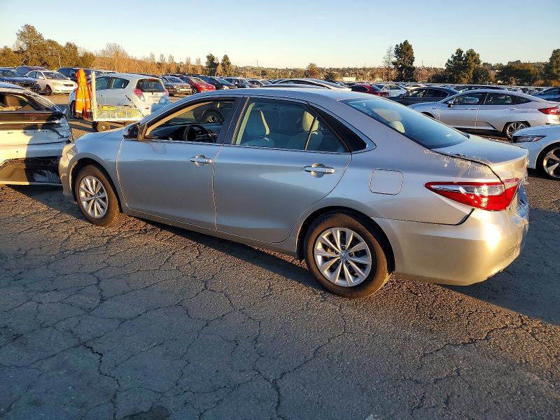 Photo 2 from auction – 2016 TOYOTA CAMRY LE with VIN 4T4BF1FK4GR528361