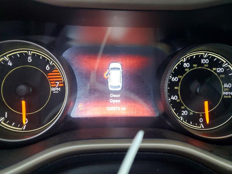 Photo 9 from auction – 2016 JEEP CHEROKEE with VIN 1C4PJMDB4GW235118