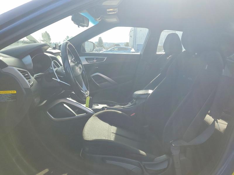 Photo 7 from auction – 2017 HYUNDAI VELOSTER with VIN KMHTC6AD8HU317047