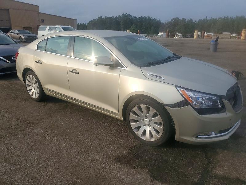 Photo 4 from auction – 2015 BUICK LACROSSE with VIN 1G4GE5G32FF244831