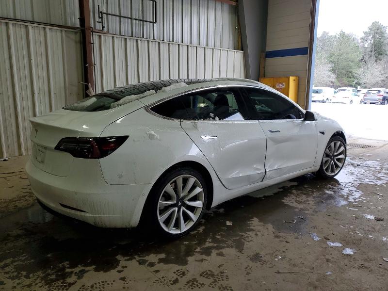 Photo 3 from auction – 2018 TESLA MODEL 3 with VIN 5YJ3E1EA6JF118532