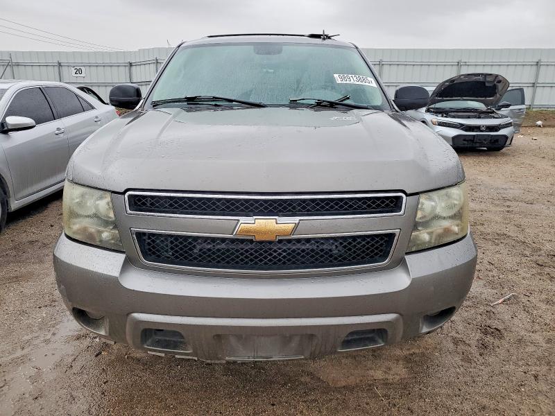 Photo 5 from auction – 2007 CHEVROLET SUBURBAN with VIN 3GNFC16067G143787
