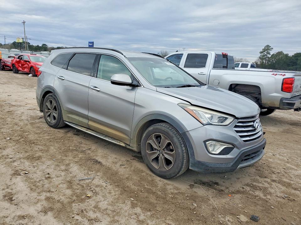 Photo 4 from auction – 2013 HYUNDAI SANTA FE with VIN KM8SM4HF0DU014004