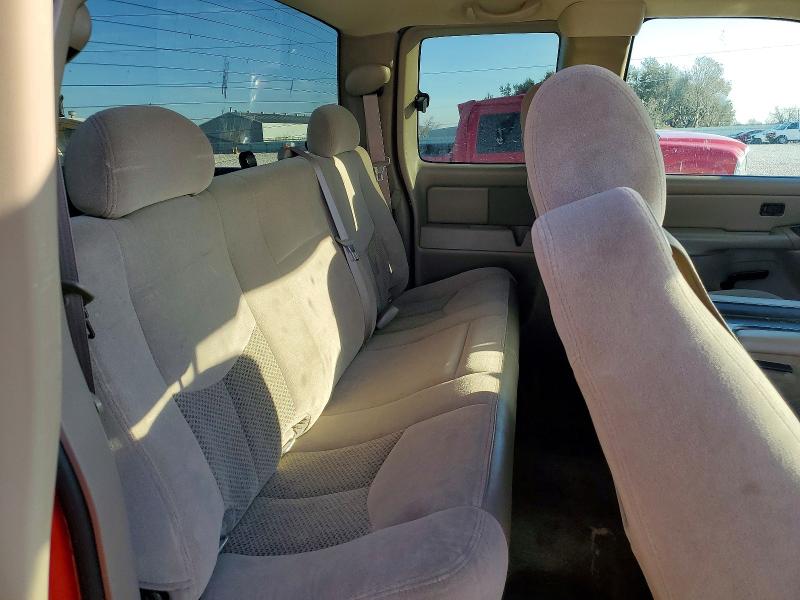 Photo 10 from auction – 2006 CHEVROLET SILVERADO with VIN 1GCEK19T76Z138531
