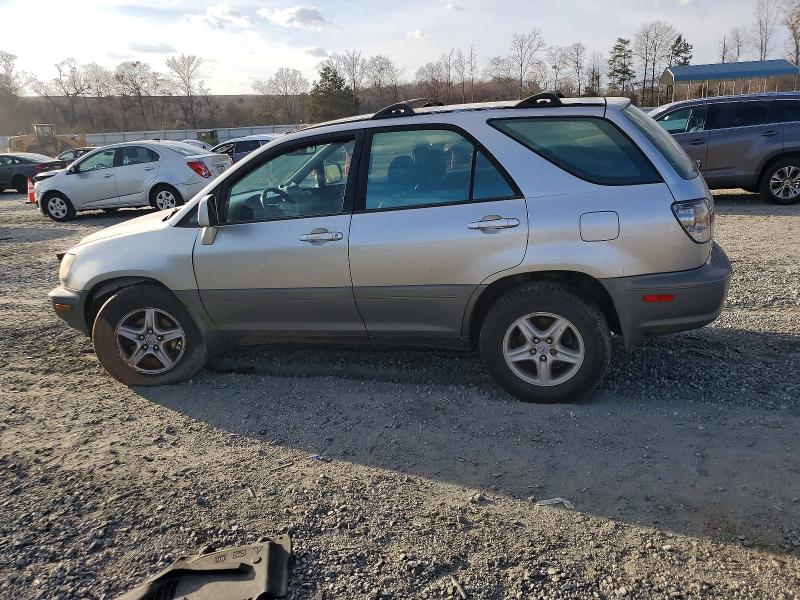 Photo 2 from auction – 2001 LEXUS RX 300 with VIN JTJHF10U210171082
