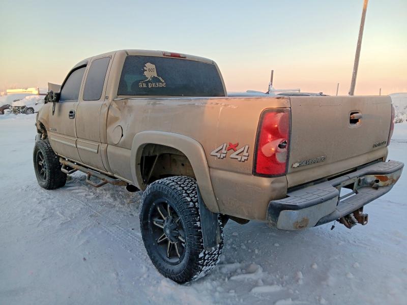 Photo 2 from auction – 2005 CHEVROLET SILVERADO with VIN 1GCHK29U55E165390