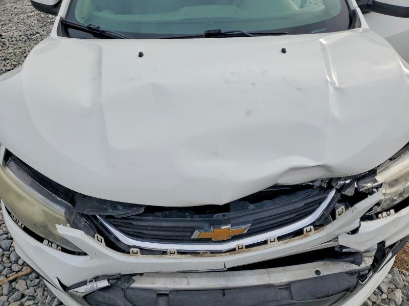 Photo 11 from auction – 2017 CHEVROLET SONIC with VIN 1G1JG6SH1H4142361