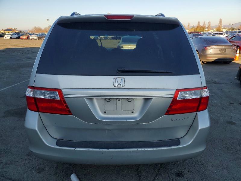 Photo 6 from auction – 2005 HONDA ODYSSEY with VIN 5FNRL38405B410393